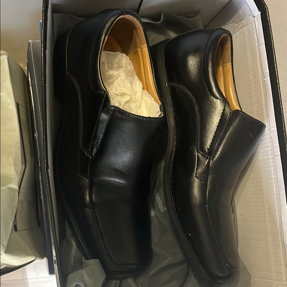 Men's Black Leather Dress Shoes